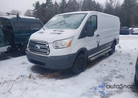 2015 Ford Transit-250 z USA, uszkodzony, nr VIN 1FTNR1ZM8FKA34305